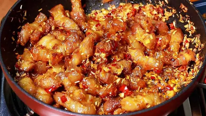 Khám Phá Cách Nấu Các Món Thịt Heo Ngon Đậm Đà Từ A-Z Khám Phá Cách Nấu Các Món Thịt Heo Ngon Đậm Đà Từ A-Z