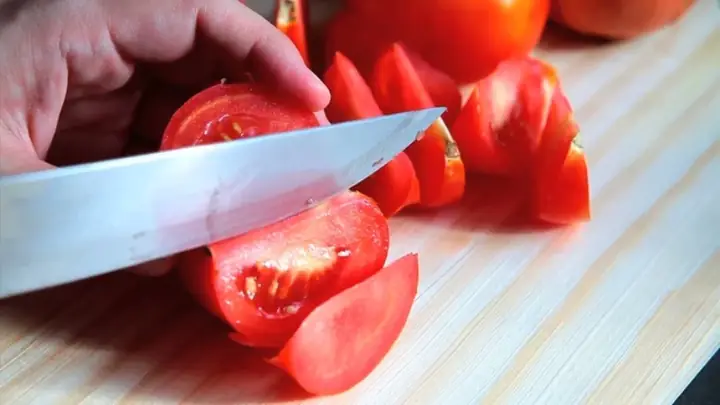 Bí Quyết Nấu Canh Bằng Nồi Cơm Điện: Đa Dạng Món Ngon Đãi Cả Nhà