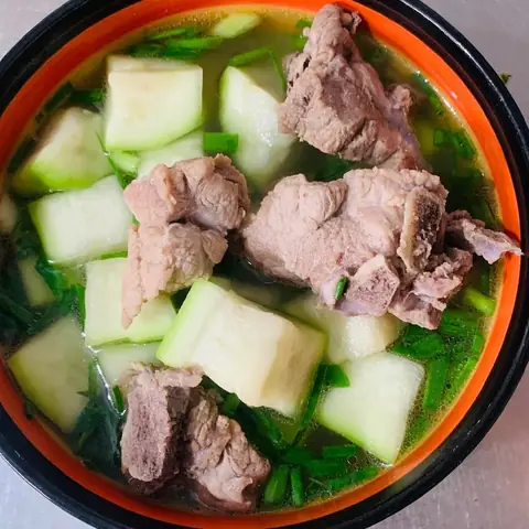 Hướng Dẫn Cách Nấu Canh Bầu Hầm Xương Ngọt Thanh Đậm Đà Hướng Dẫn Cách Nấu Canh Bầu Hầm Xương Ngọt Thanh Đậm Đà