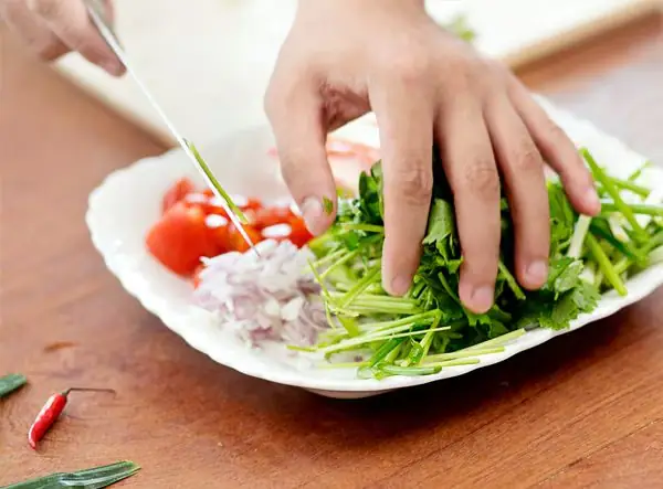 Cách Nấu Canh Cá Chua Ngọt Thơm Ngon, Đậm Đà Chuẩn Vị Gia Đình