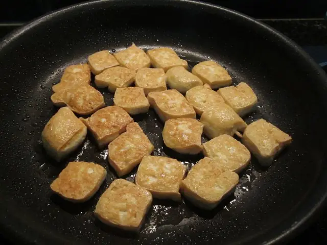 2 Cách Nấu Canh Cà Tím Đậu Phụ Đậm Đà, Hấp Dẫn Cả Nhà Mê