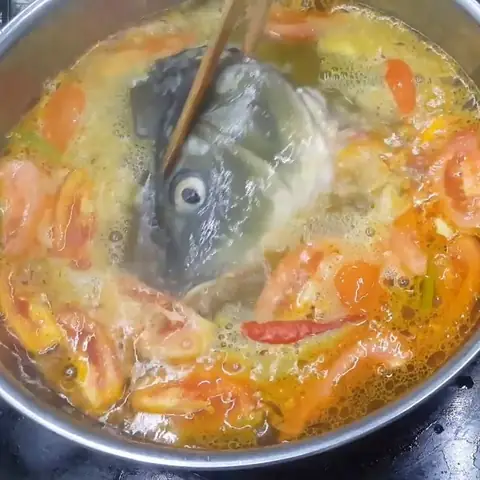 Cách Nấu Canh Chua Cá Chép Dọc Mùng Chuẩn Vị, Đậm Đà