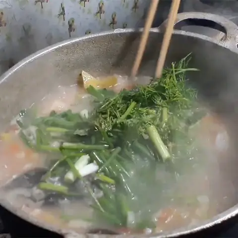 Cách Nấu Canh Chua Cá Chép Dọc Mùng Chuẩn Vị, Đậm Đà