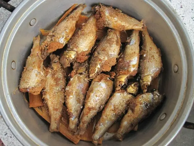 Cách Nấu Canh Chua Cá Mòi Đậm Đà, Thơm Ngon Chuẩn Vị Gia Đình Cách Nấu Canh Chua Cá Mòi Đậm Đà, Thơm Ngon Chuẩn Vị Gia Đình