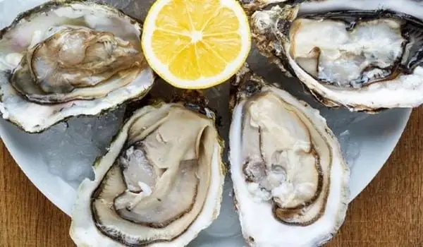 Cách Nấu Canh Chua Hàu Sữa Đậm Đà, Bổ Dưỡng Chuẩn Vị Gia Đình