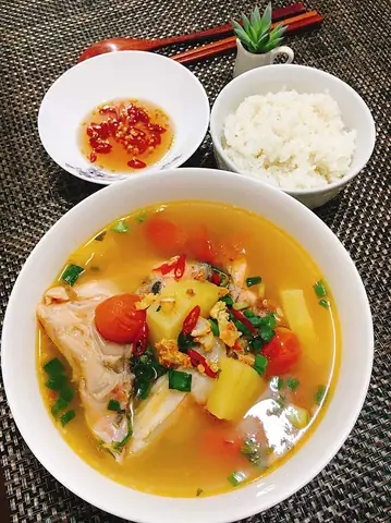 Cách nấu canh chua lịch ngon, đậm đà, chuẩn vị miền Tây Cách nấu canh chua lịch ngon, đậm đà, chuẩn vị miền Tây