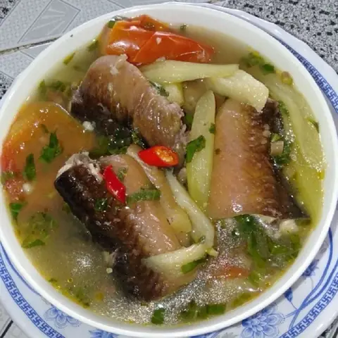 Cách Nấu Canh Chua Lươn Ngon Đậm Đà Chuẩn Vị Miền Tây