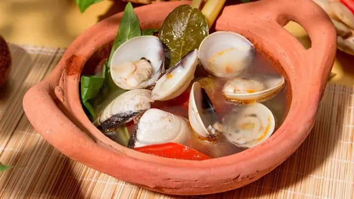 Cách Nấu Canh Chua Nghêu Thanh Mát, Đậm Đà Chuẩn Vị Gia Đình Cách Nấu Canh Chua Nghêu Thanh Mát, Đậm Đà Chuẩn Vị Gia Đình