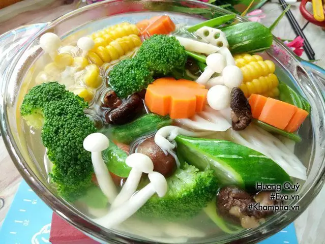 Cách Nấu Canh Chua Ngon Mùa Hè: Công Thức Thanh Mát Từ A-Z