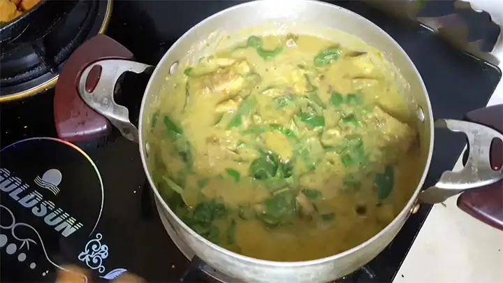 Cách Nấu Canh Chuối Lá Lốt Thơm Ngon, Đậm Đà Hương Vị Truyền Thống