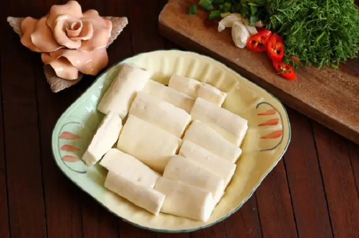 Bước 1: Sơ chế nguyên liệu Bước 1: Sơ chế nguyên liệu