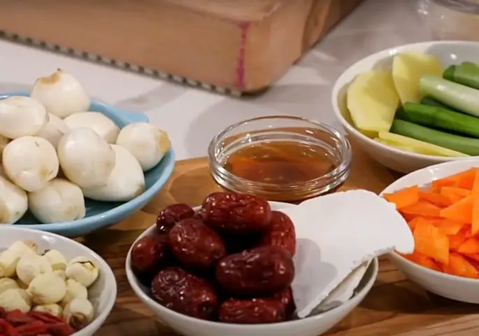 Hướng dẫn chi tiết cách nấu canh của người Trung Quốc ngon chuẩn vị