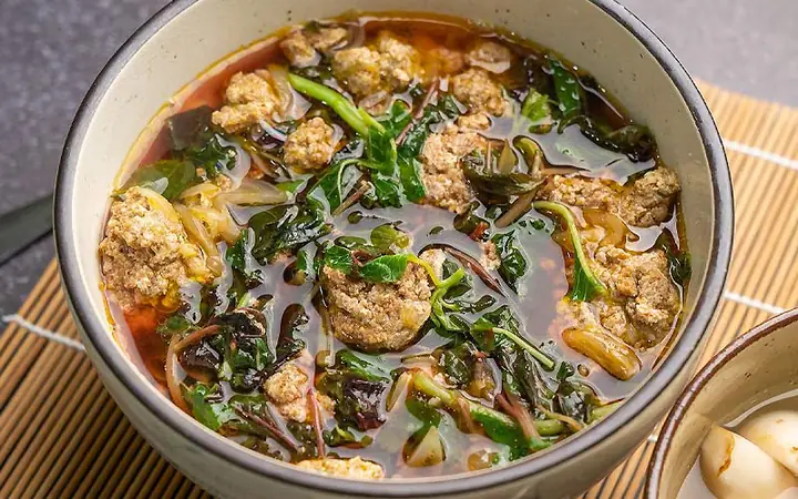 Cách nấu canh cua mồng tơi ngon với rau dền