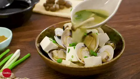 3. Cách nấu canh đậu phụ nấu ngao