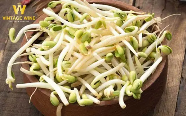 Cách Nấu Canh Giá Đỗ Giải Rượu: Công Thức Đơn Giản, Hiệu Quả