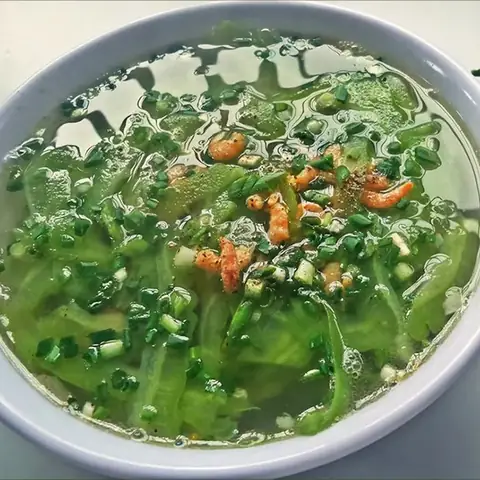 Hướng Dẫn Chi Tiết Cách Nấu Canh Khổ Qua Tôm Khô Đậm Đà