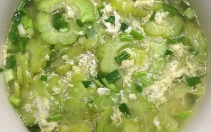 Cách Nấu Canh Khổ Qua Với Trứng Thanh Mát, Giảm Đắng Hiệu Quả