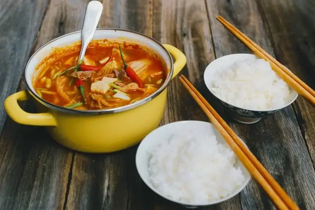 Lợi ích của canh kim chi Lợi ích của canh kim chi