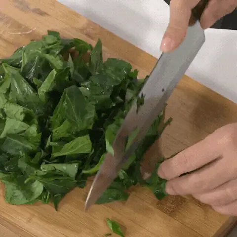 Cách Nấu Canh Lá Ớt Thơm Ngon, Bổ Dưỡng Chuẩn Vị Gia Đình