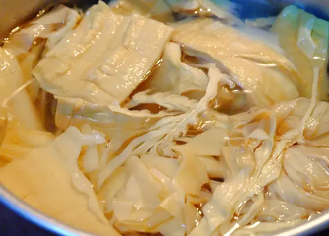 Cách Nấu Canh Măng Miến Thơm Ngon Chuẩn Vị Gia Đình Việt