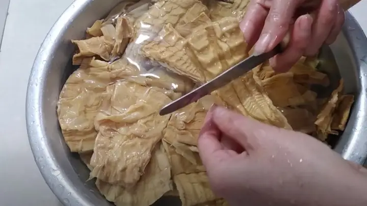 Cách Nấu Canh Móng Giò Thơm Ngon, Bổ Dưỡng Chuẩn Vị Gia Đình