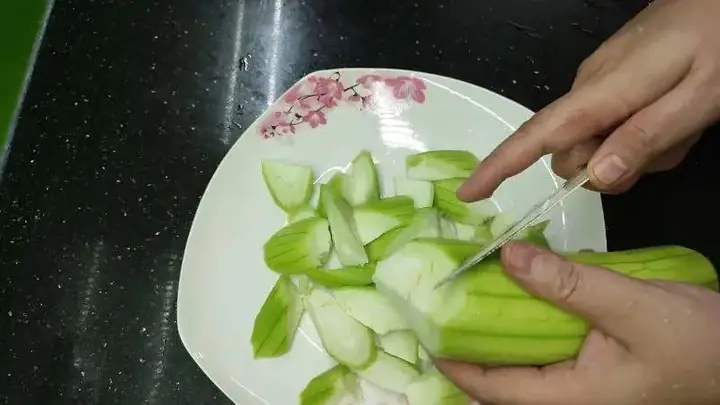 Hướng Dẫn Chi Tiết Cách Nấu Canh Mướp Chay Thanh Mát, Bổ Dưỡng Hướng Dẫn Chi Tiết Cách Nấu Canh Mướp Chay Thanh Mát, Bổ Dưỡng