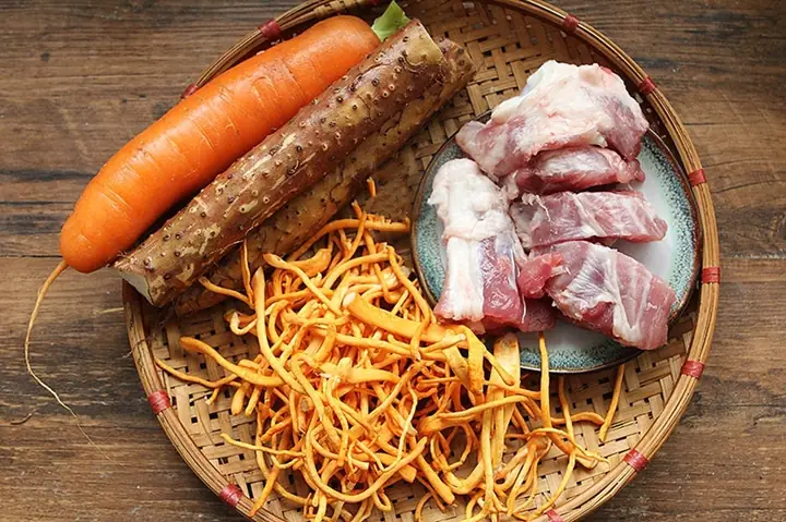 Hướng Dẫn Chi Tiết Cách Nấu Canh Nấm Đông Trùng Hạ Thảo