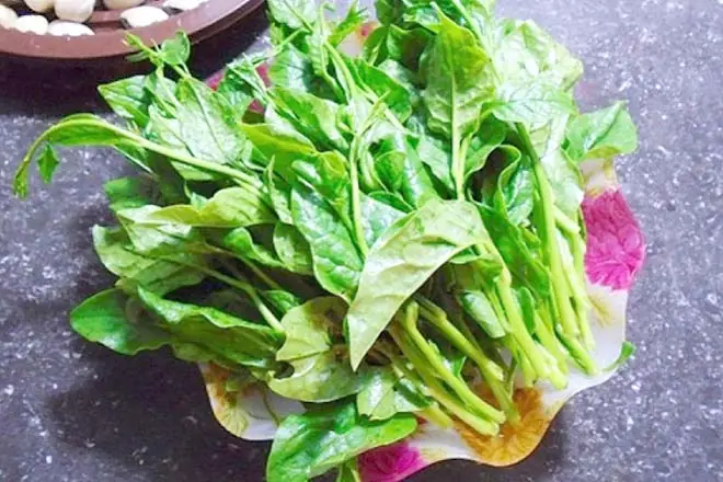 Cách Nấu Canh Ngao Cà Chua Thanh Mát, Bổ Dưỡng Cho Gia Đình