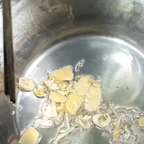 Hướng Dẫn Chi Tiết Cách Nấu Canh Nghêu Bầu Ngon Ngọt Chuẩn Vị