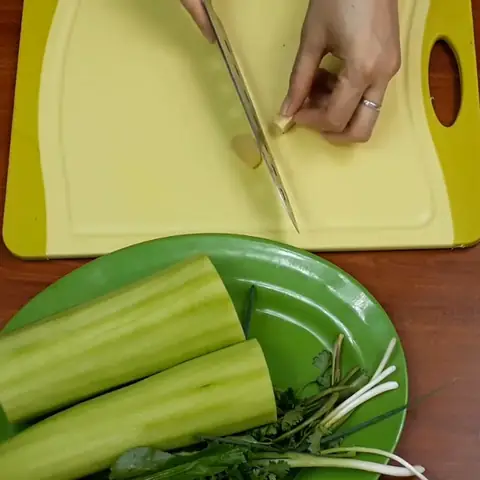 Hướng Dẫn Chi Tiết Cách Nấu Canh Nghêu Bầu Ngon Ngọt Chuẩn Vị