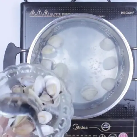 Hướng Dẫn Chi Tiết Cách Nấu Canh Nghêu Rau Muống Thơm Ngon