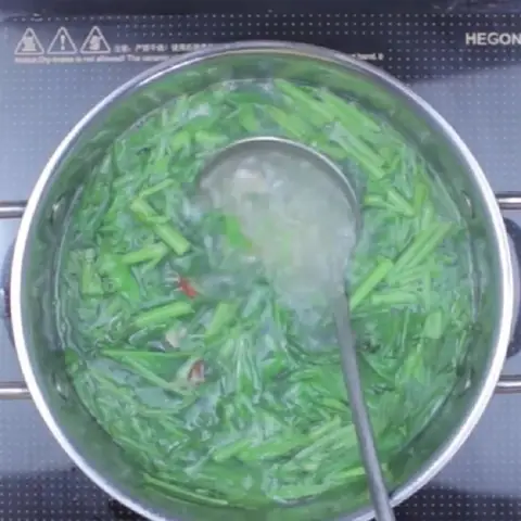 Hướng Dẫn Chi Tiết Cách Nấu Canh Nghêu Rau Muống Thơm Ngon