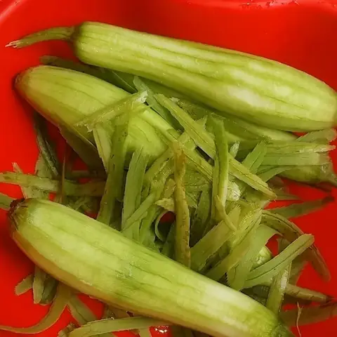 Hướng Dẫn Chi Tiết Cách Nấu Canh Nghêu Rau Muống Thơm Ngon