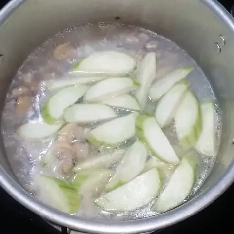 Hướng Dẫn Chi Tiết Cách Nấu Canh Nghêu Rau Muống Thơm Ngon