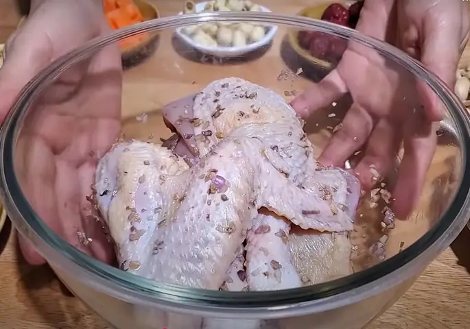 Cách Nấu Canh Ngũ Quả Thơm Ngon Bổ Dưỡng Tại Nhà