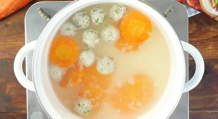 Cách Nấu Canh Rau Củ Thịt Băm Thơm Ngon, Bổ Dưỡng Cho Cả Gia Đình