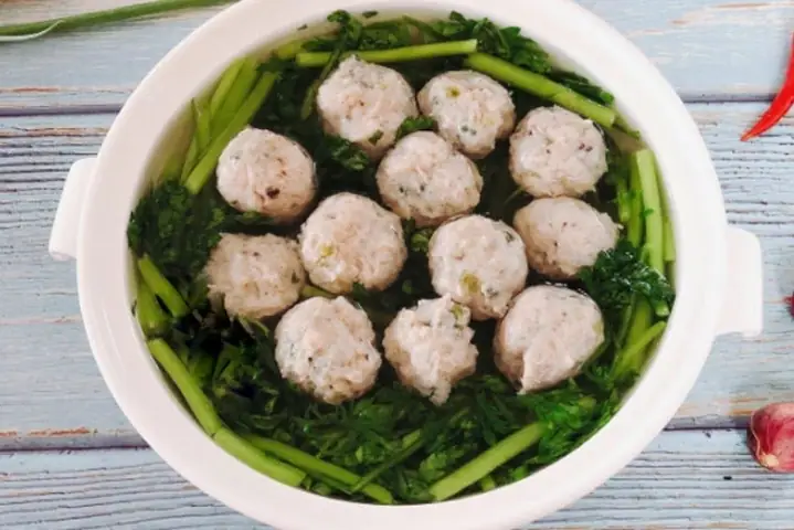 Cách nấu canh rau muống thịt bò thanh mát, bổ dưỡng tại nhà Cách nấu canh rau muống thịt bò thanh mát, bổ dưỡng tại nhà