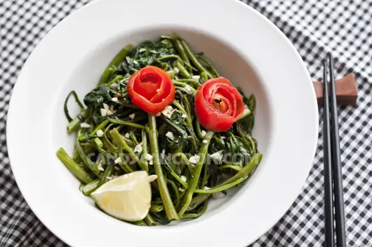 Cách Nấu Canh Rau Muống Tỏi Thơm Ngon, Đậm Đà Chuẩn Vị