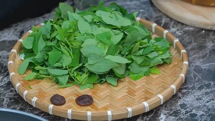 Cách Nấu Canh Rau Ngót Với Nấm Thanh Mát, Bổ Dưỡng Cho Gia Đình