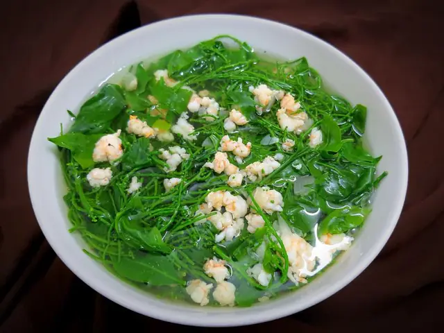 Cách Nấu Canh Rau Sắng Ngọt Mát, Giải Nhiệt Hiệu Quả