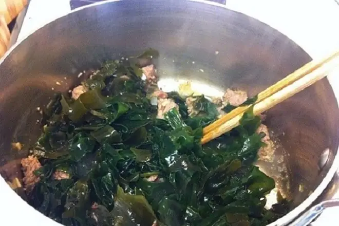 Cách nấu canh rong biển đúng chuẩn Hàn Quốc: Bí quyết từ A-Z