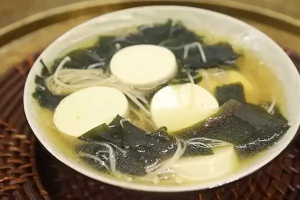 cách nấu canh rong biển hàn quốc