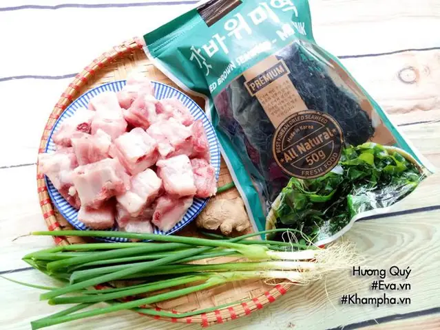 Cách Nấu Canh Rong Biển Với Sườn Thơm Ngon Đậm Đà, Chuẩn Vị Gia Đình