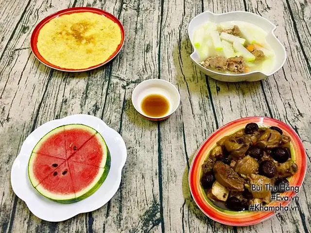 Cách nấu canh su hào với thịt gà chuẩn vị, dễ làm tại nhà