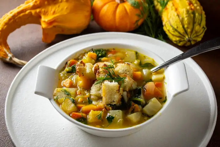 Cách Nấu Canh Súp Rau Củ Thơm Ngon, Bổ Dưỡng Cho Gia Đình