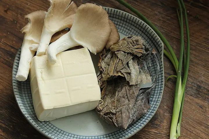 Cách Nấu Canh Tảo Bẹ Thanh Mát Bổ Dưỡng Chuẩn Vị Tại Nhà