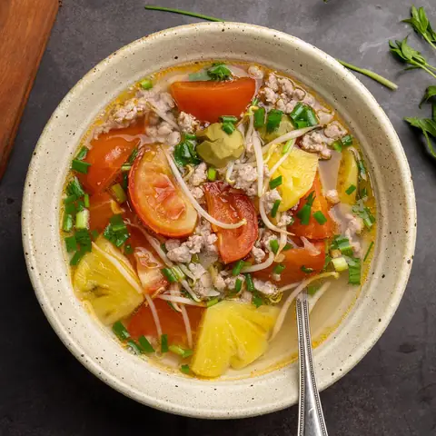 Cách Nấu Canh Thịt Chua Thanh Mát, Đậm Đà Chuẩn Vị Gia Đình