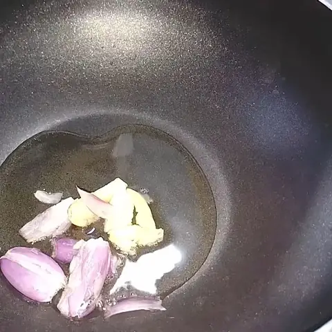 Cách Nấu Canh Thịt Heo Khoai Tây Thơm Ngon, Bổ Dưỡng Chuẩn Vị Gia Đình