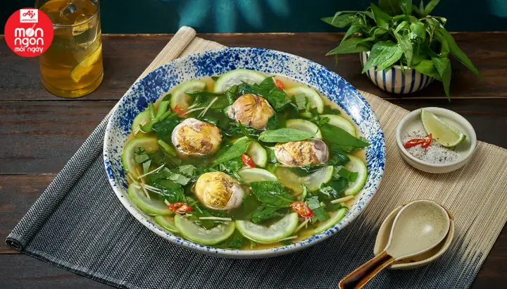 Cách Nấu Canh Trai Bầu Thanh Mát, Đậm Đà Chuẩn Vị Gia Đình