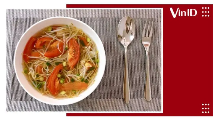 1.4. Cách nấu canh trứng cà chua giá đỗ